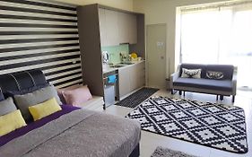 Mufasa Suites At Tamarind Suites With Wifi Netflix Coway Level 8